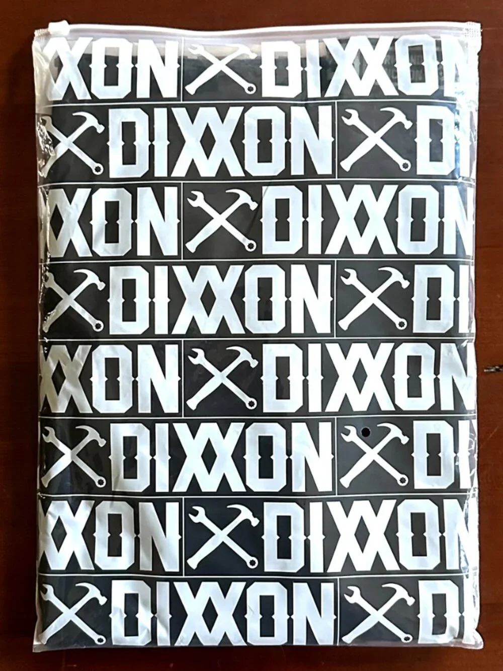 DIXXON Premium Shorts Men’s Black Hybrid Shorts Size 48